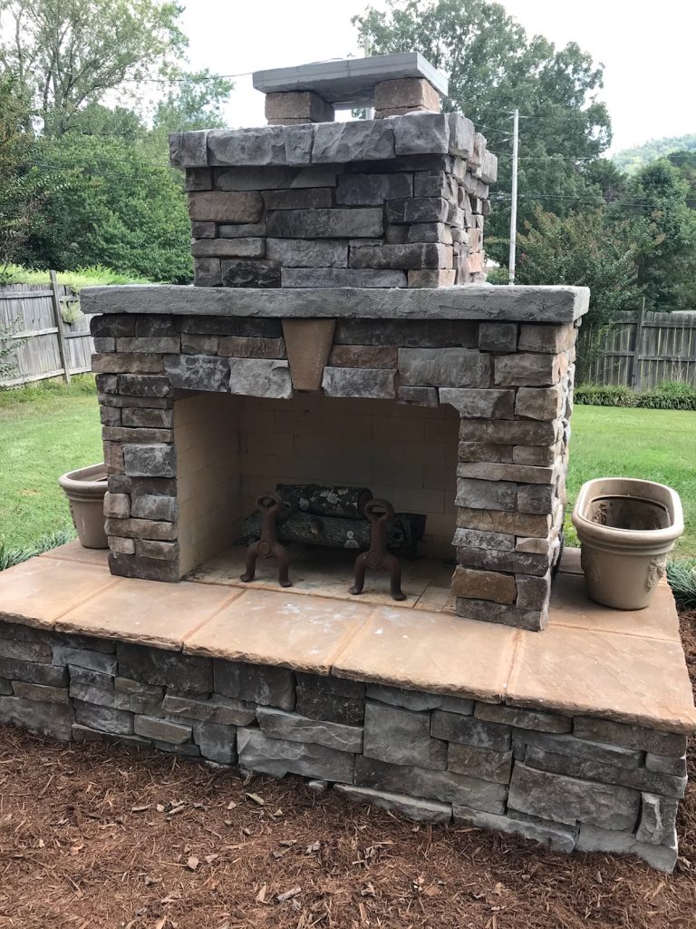 cinder blocks Your DIY Outdoor Fireplace Headquarters