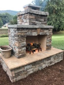 DIY outdoor fireplace veneer fire construction plan