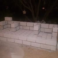 cinder block fireplace mortar DIY outdoor fireplace