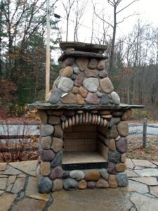 DIY outdoor fireplace plan 