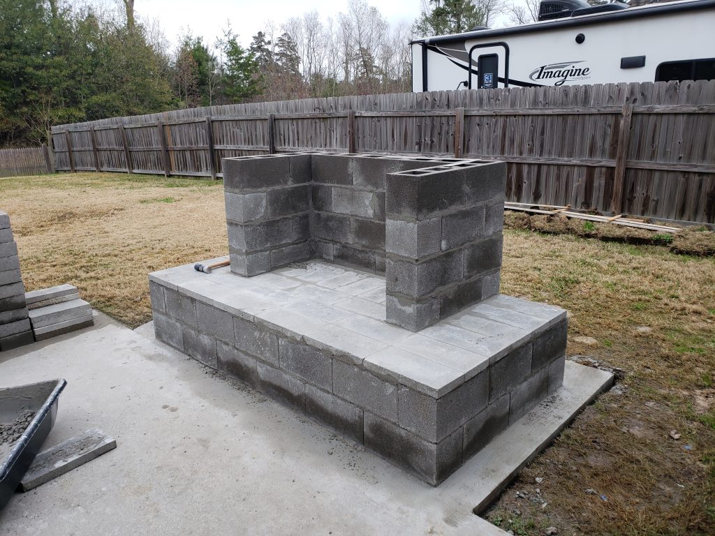 DIY outdoor fireplace blockwork - Your DIY Outdoor ... DIY outdoor fireplace blockwork - Your DIY Outdoor ... on Diy Cinder Block Fireplace id=33517
